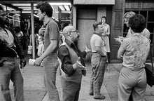 Load image into Gallery viewer, Facing New York